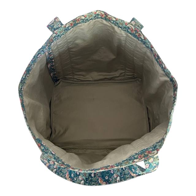 Inside — thermal insulated lining