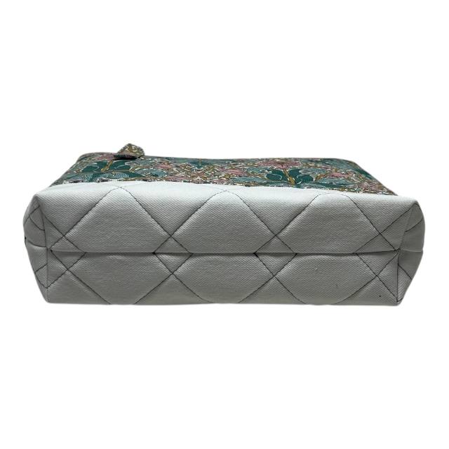 Quilted white denim bottom